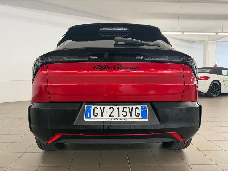 Alfa Romeo Junior BEV 156CV/115kW elettrica SPECIALE Sabelt