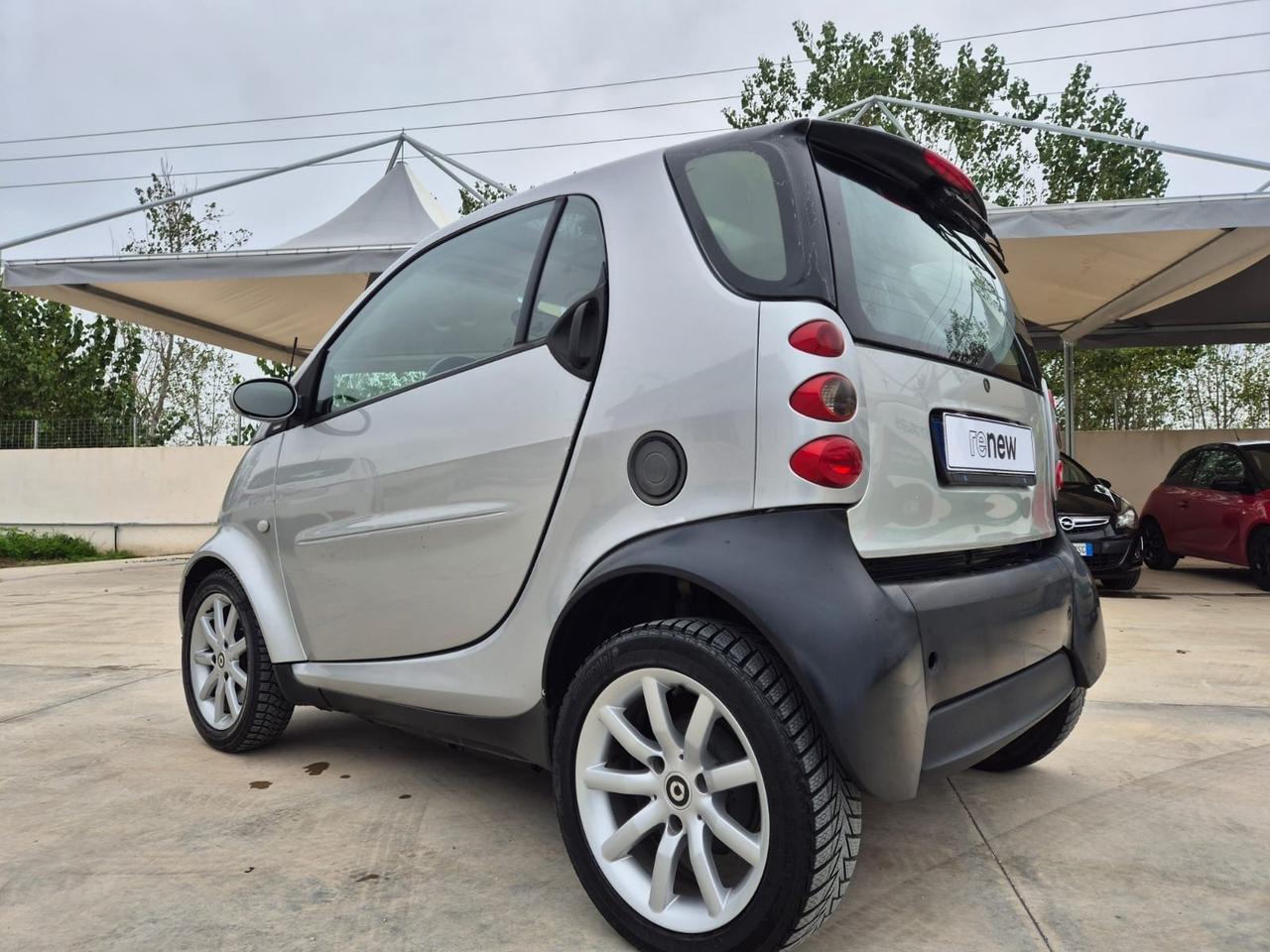 Smart ForTwo 700 coupé passion (45 kW)