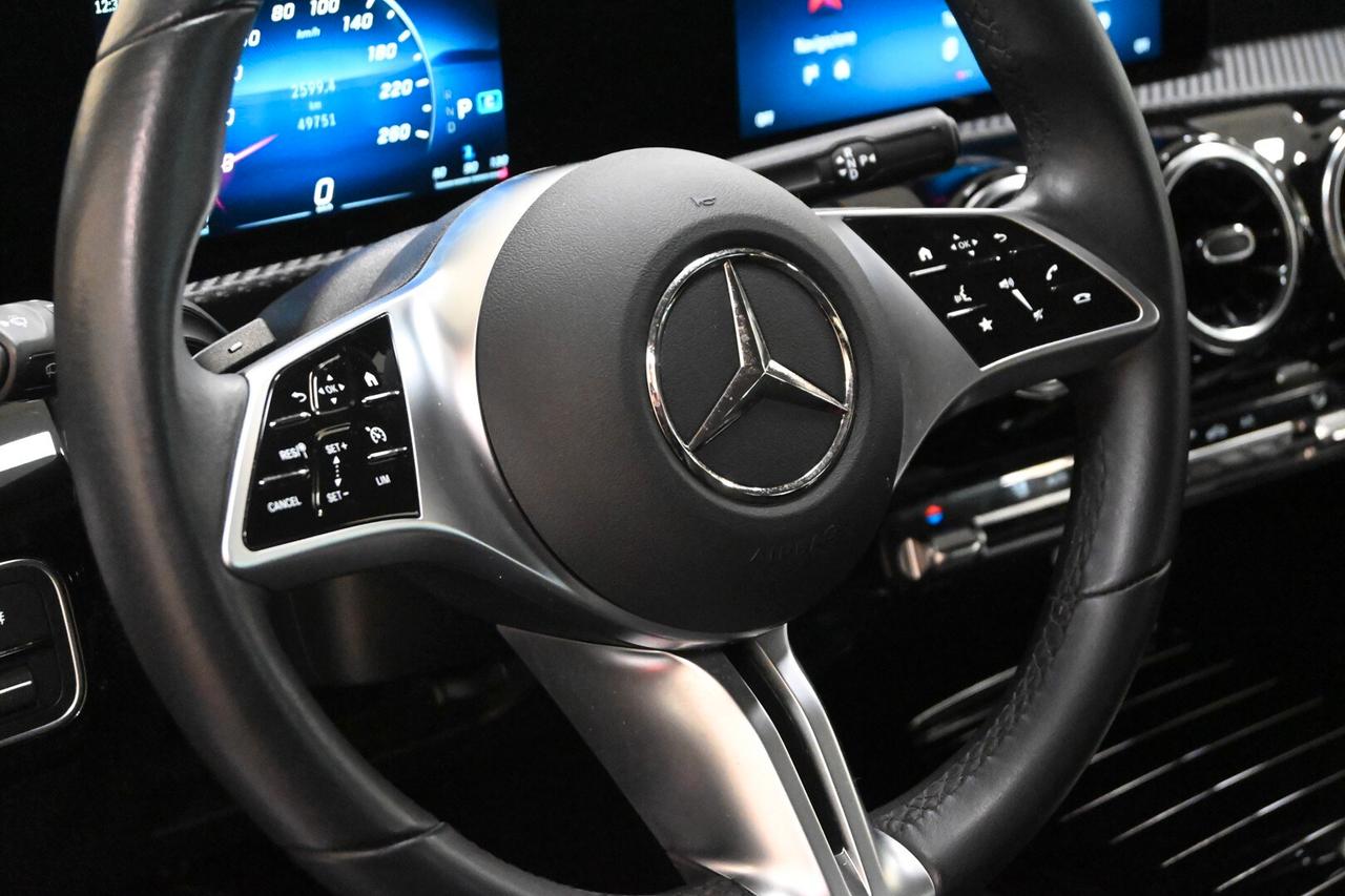 MERCEDES CLA S.Brake (X118) CLA 180 d Automati...