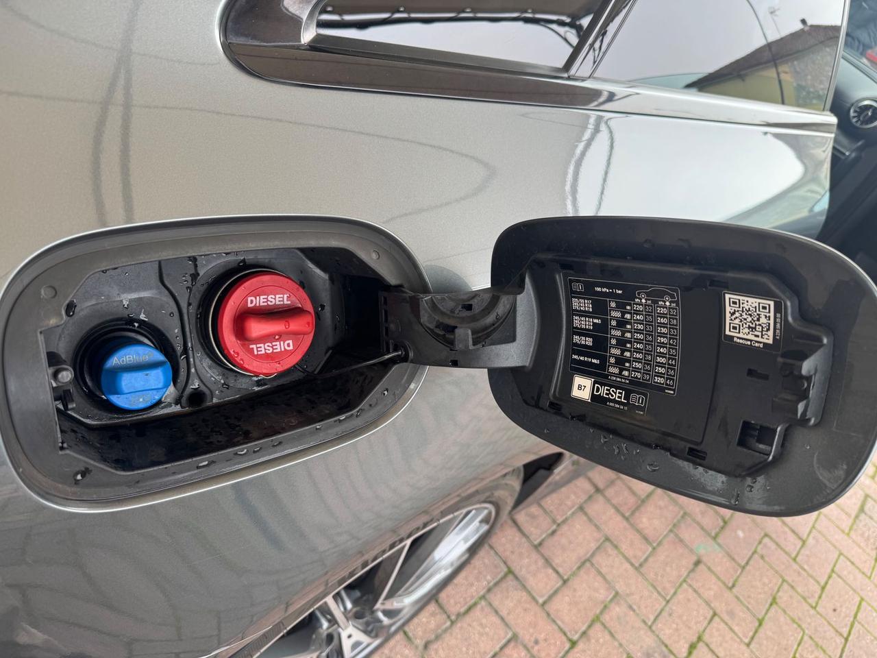 Mercedes-Benz E 220 Premium Plus E 220 D #9679