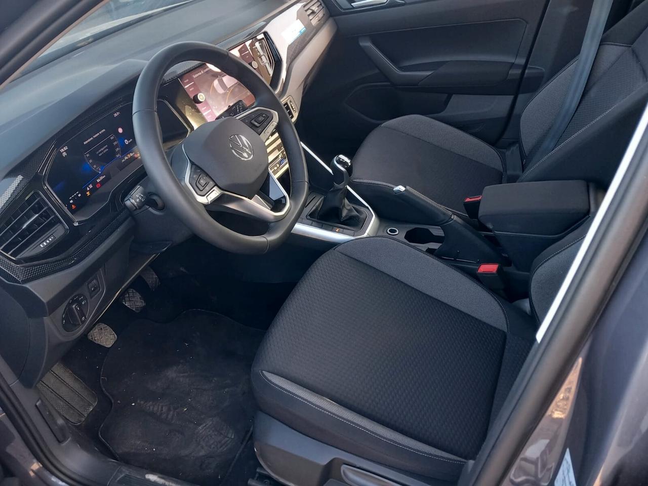 Volkswagen Taigo ANNO 2024 SINISTRADA