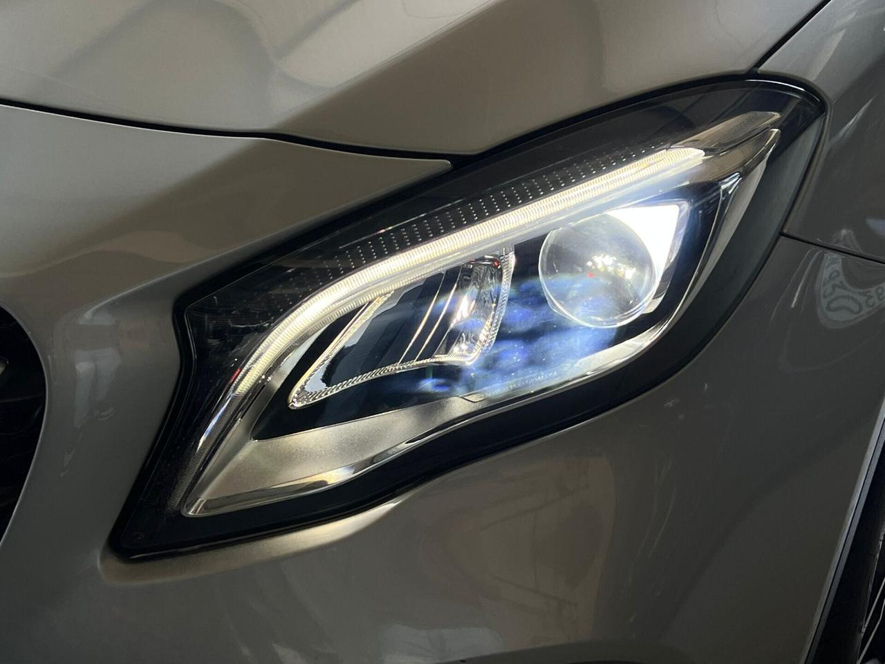 Mercedes-benz GLA 200D 136CV +TETTO 47.000KM