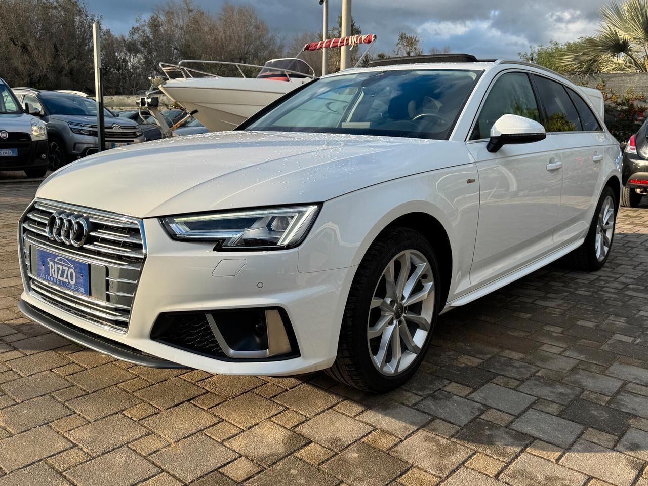 Audi A4 AVANT 35 TDI S-LINE TETTO COCKPIT NAVI FULLED
