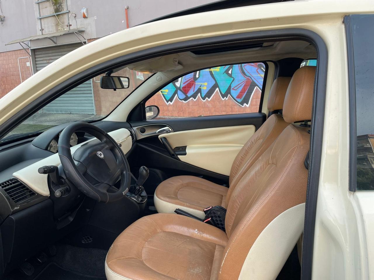 Lancia Ypsilon 1.3 Multijet 16V Platino