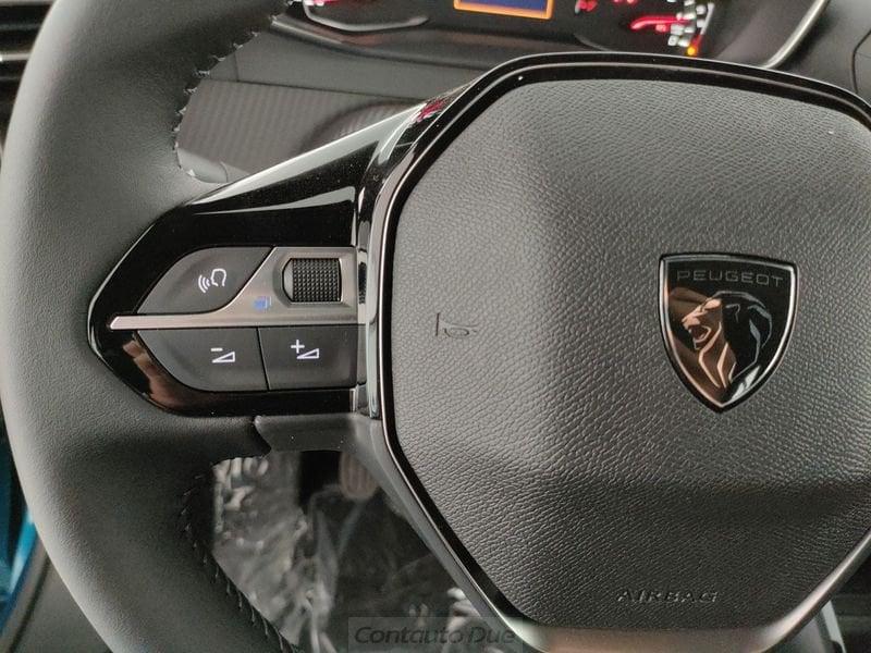 Peugeot 2008 PureTech 100 Style