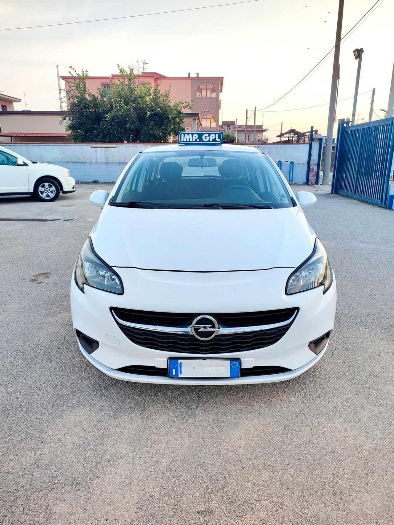 Opel Corsa 1.4 90CV GPL Tech 5 porte n-Joy