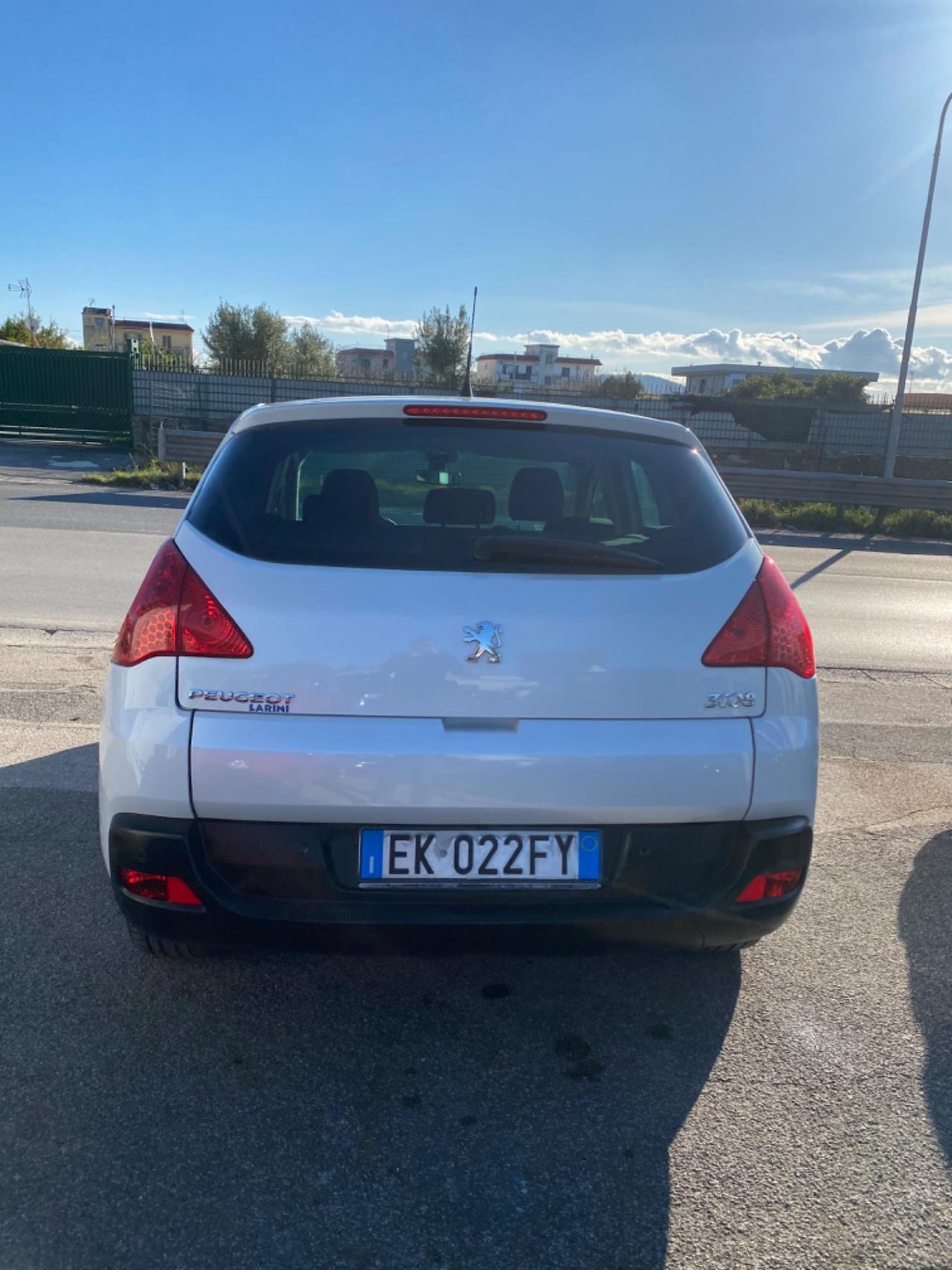 Peugeot 3008 1.6 HDi 112CV Premium