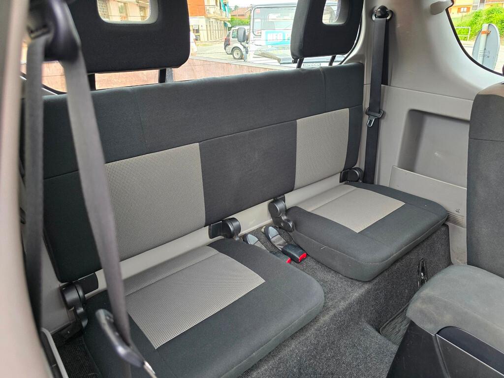 Mitsubishi L200 2.5 DI-D/136CV CLUB CUB INVITE