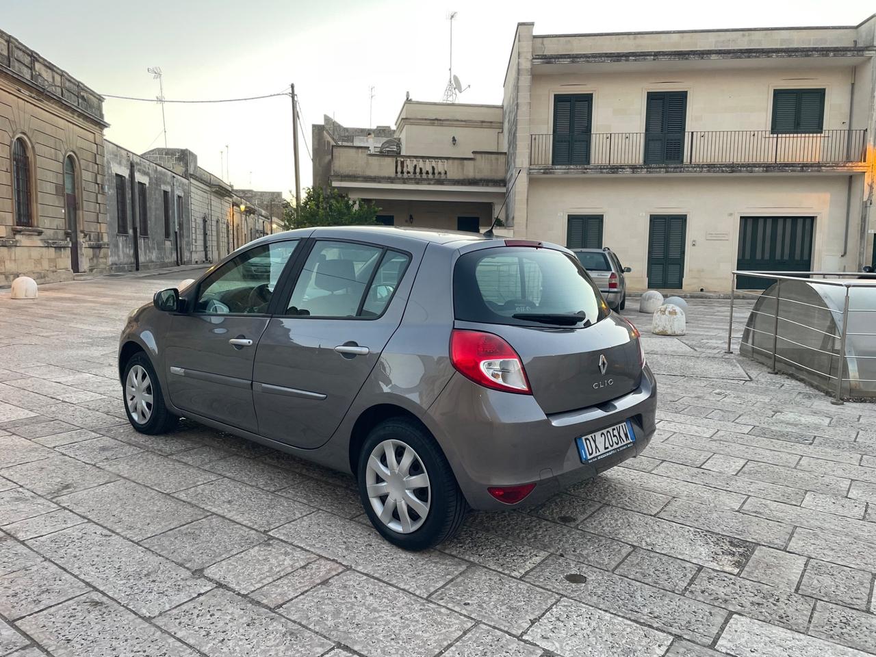 Renault Clio 1.5 dCi km 130 mila