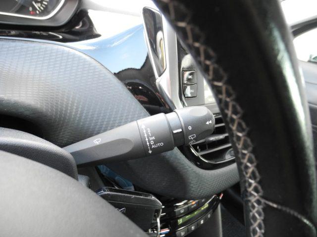 PEUGEOT 208 1.6 BlueHDi 75cv 5p. - OK NEOPATEN. -Uni Propriet.