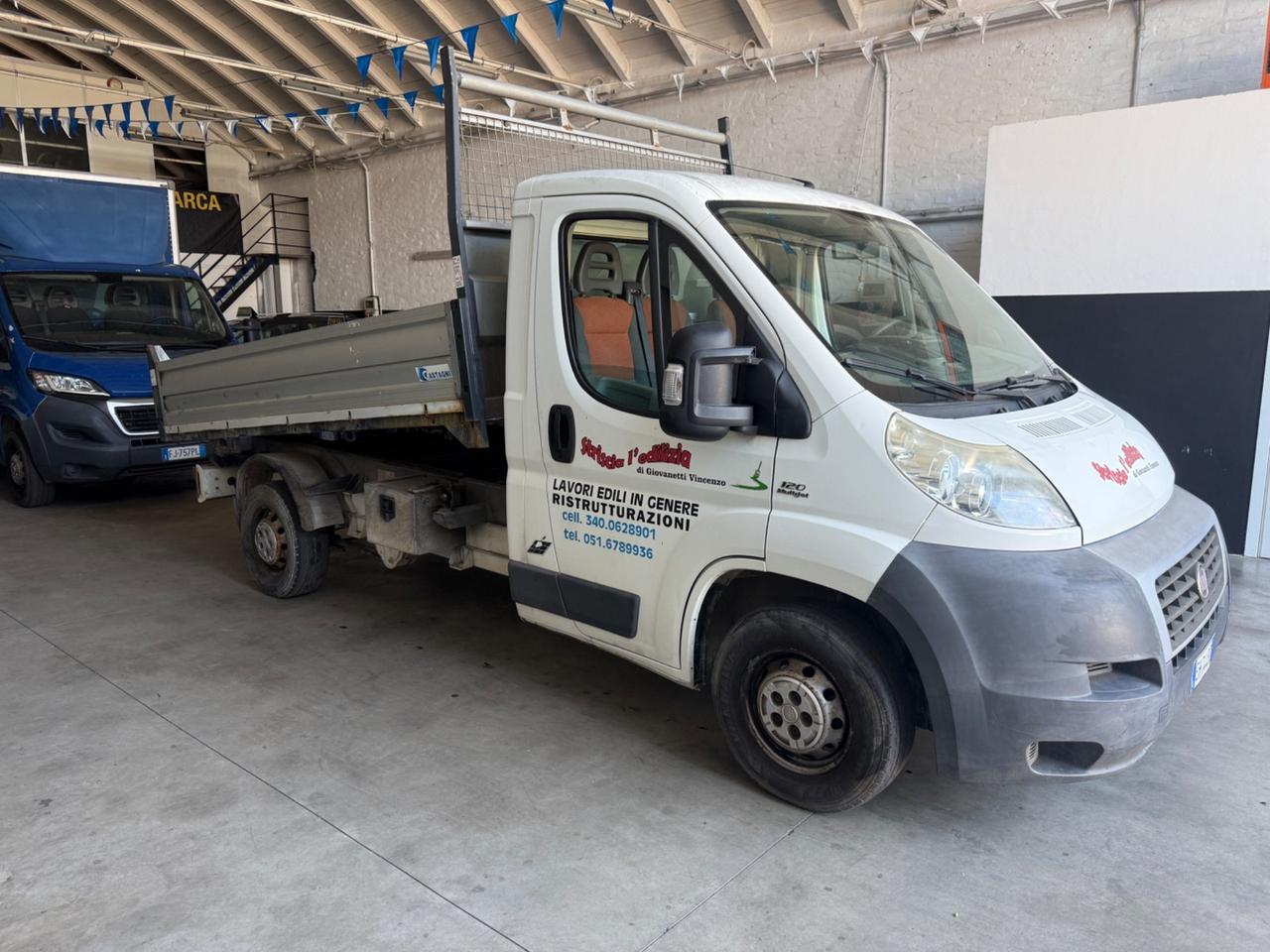 Fiat Ducato 2.3 MJT Cabinato RIBALTABILE TRILATERALE