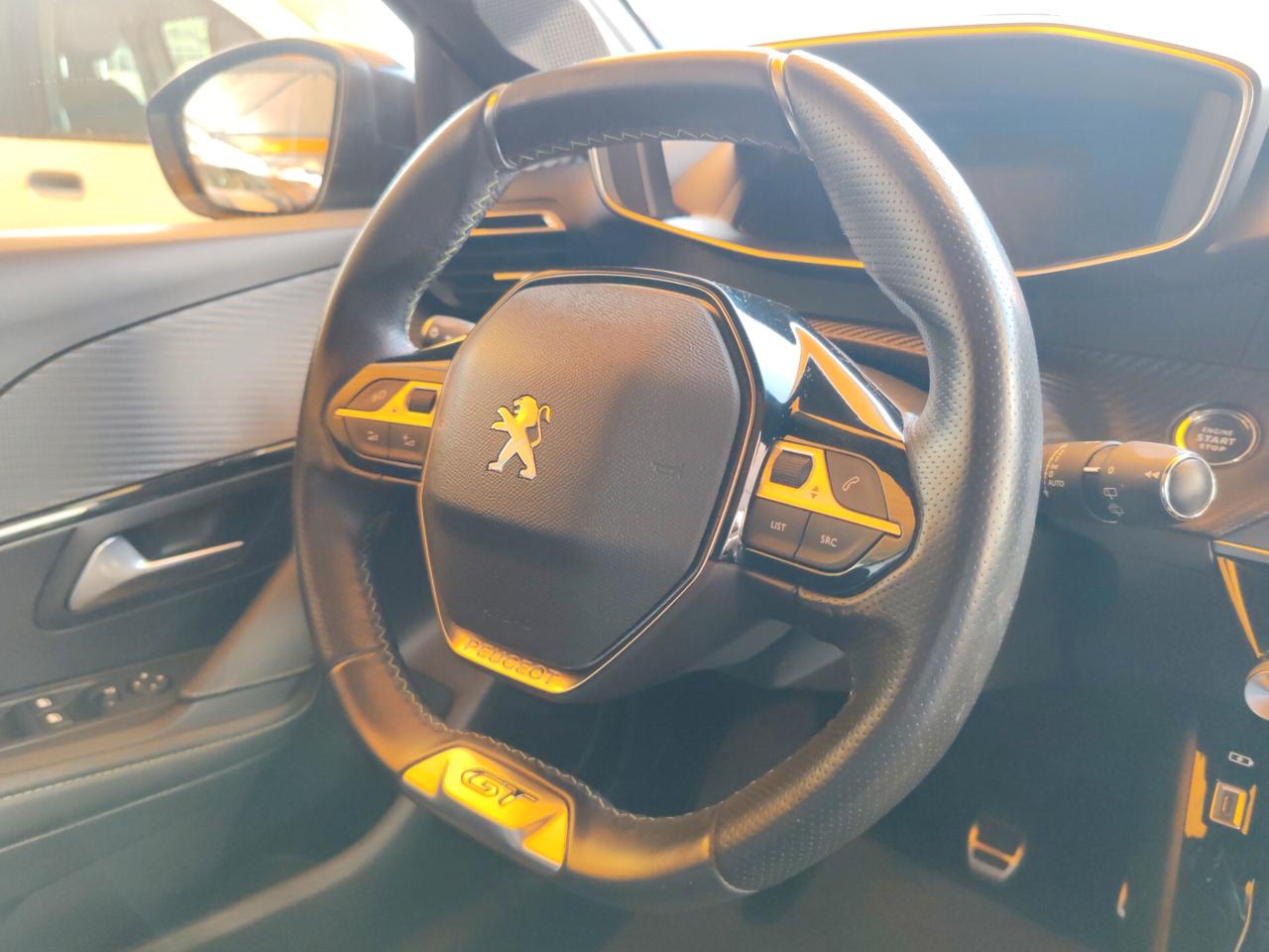 Peugeot 208 BlueHDi 100 S&S 5 porte GT Line