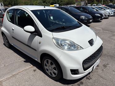 Peugeot 107 c.a.m.b.i.o.---a.u.t.o.m.a.t.i.c.o.