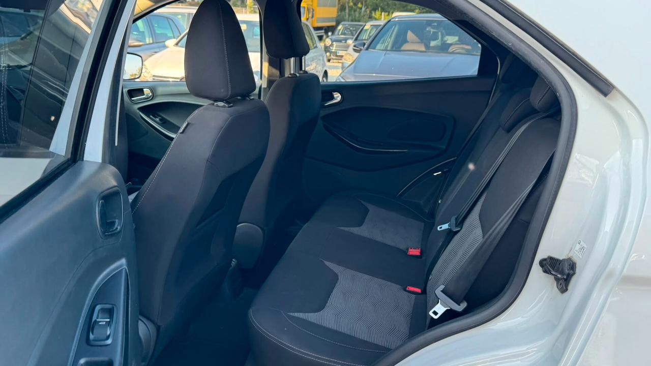 Ford Ka Ka+ 1.2 8V 69CV Titanium