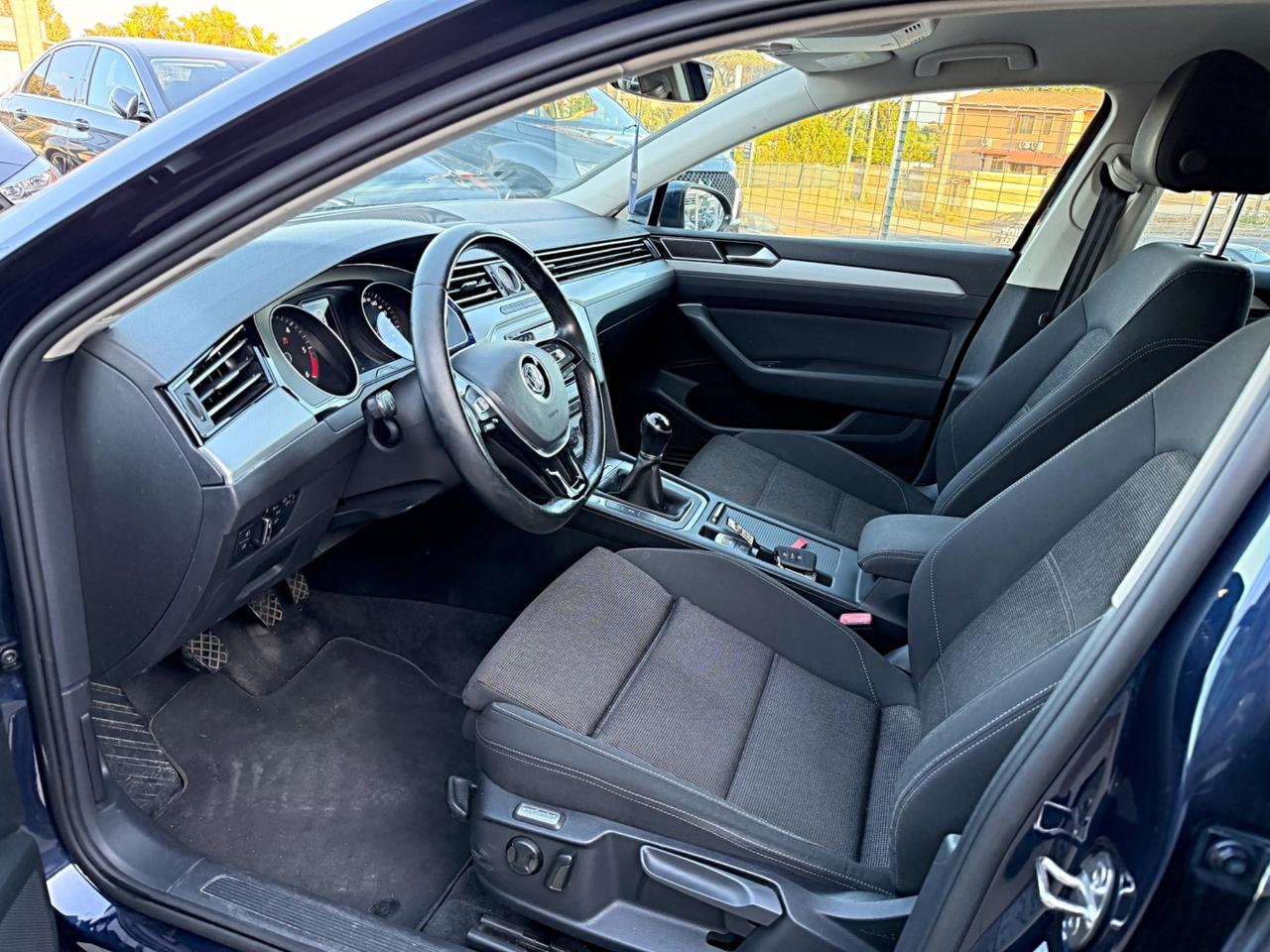 Volkswagen Passat Variant 2.0 TDI DSG Highline BlueMotion Technology