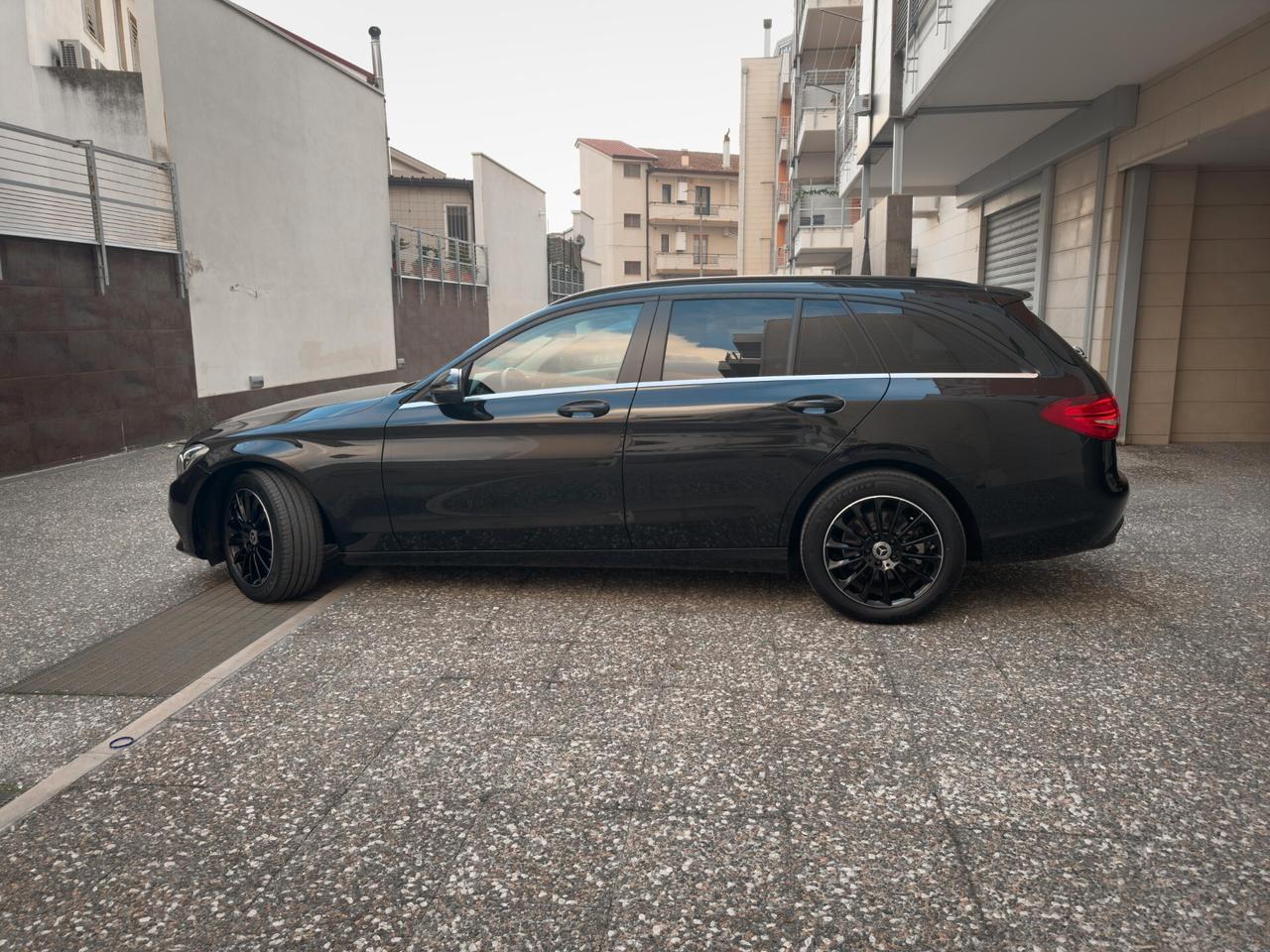 Mercedes-benz C 200 d S.W. Exclusive 136 cv