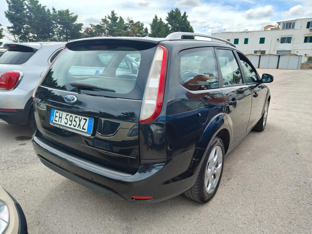 Ford Focus 1.6 StyleWagon iKon GPL