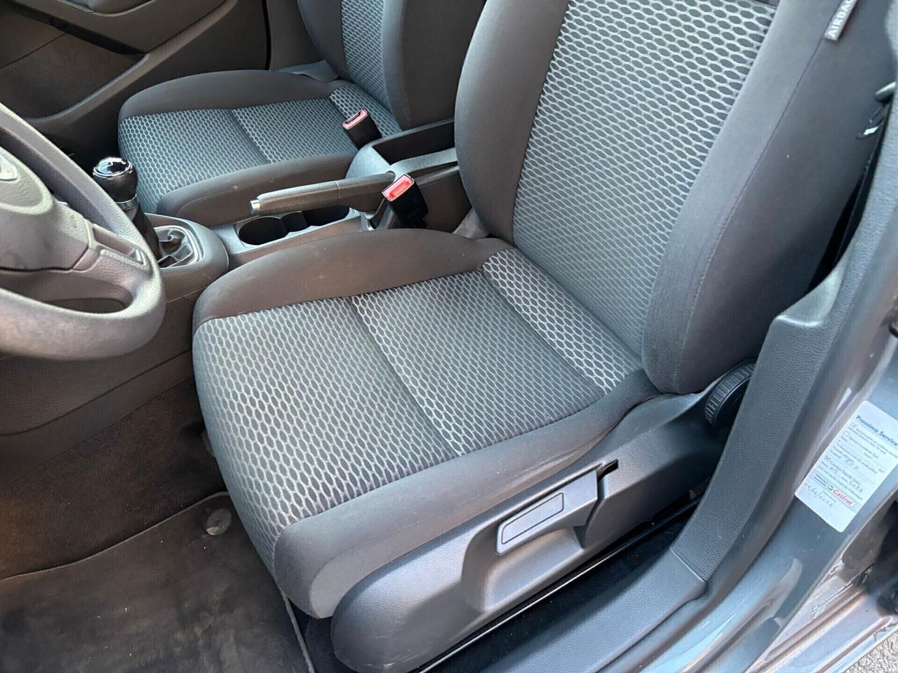 Volkswagen Golf 1.6 TDI DPF 5p. OK Neopatentati