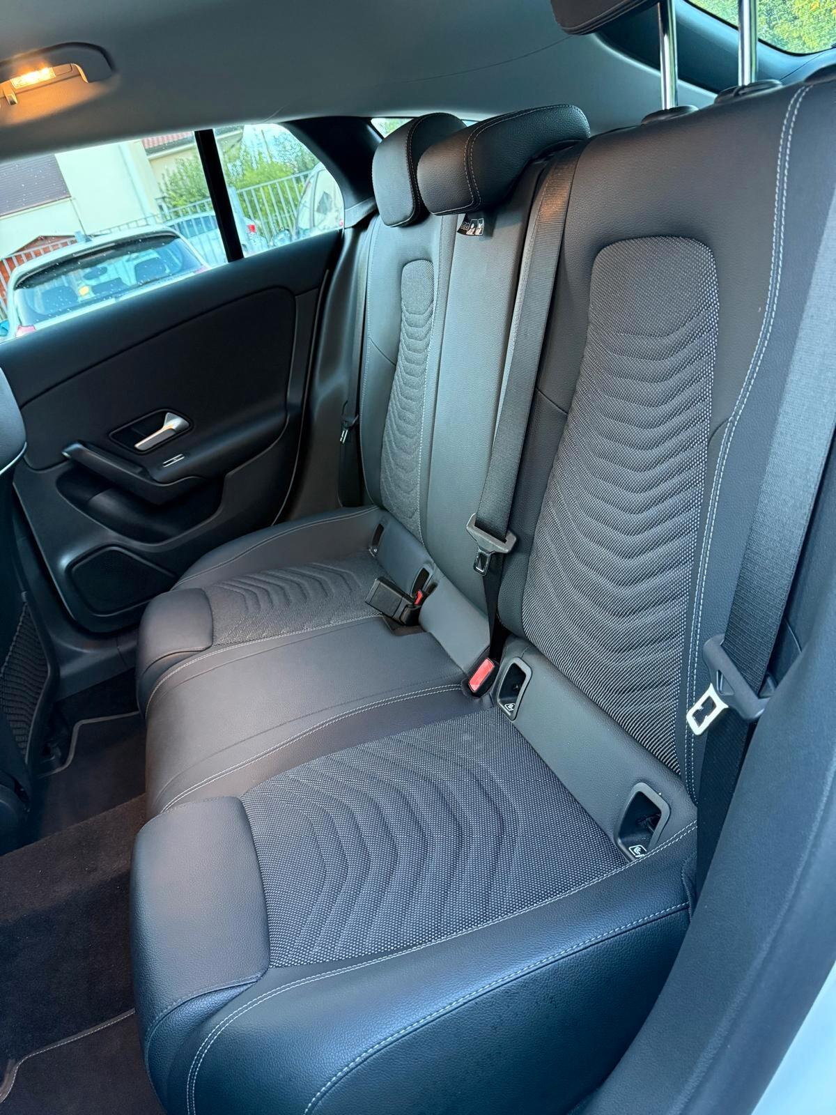 Mercedes-benz CLA 180 d Automatic Executive