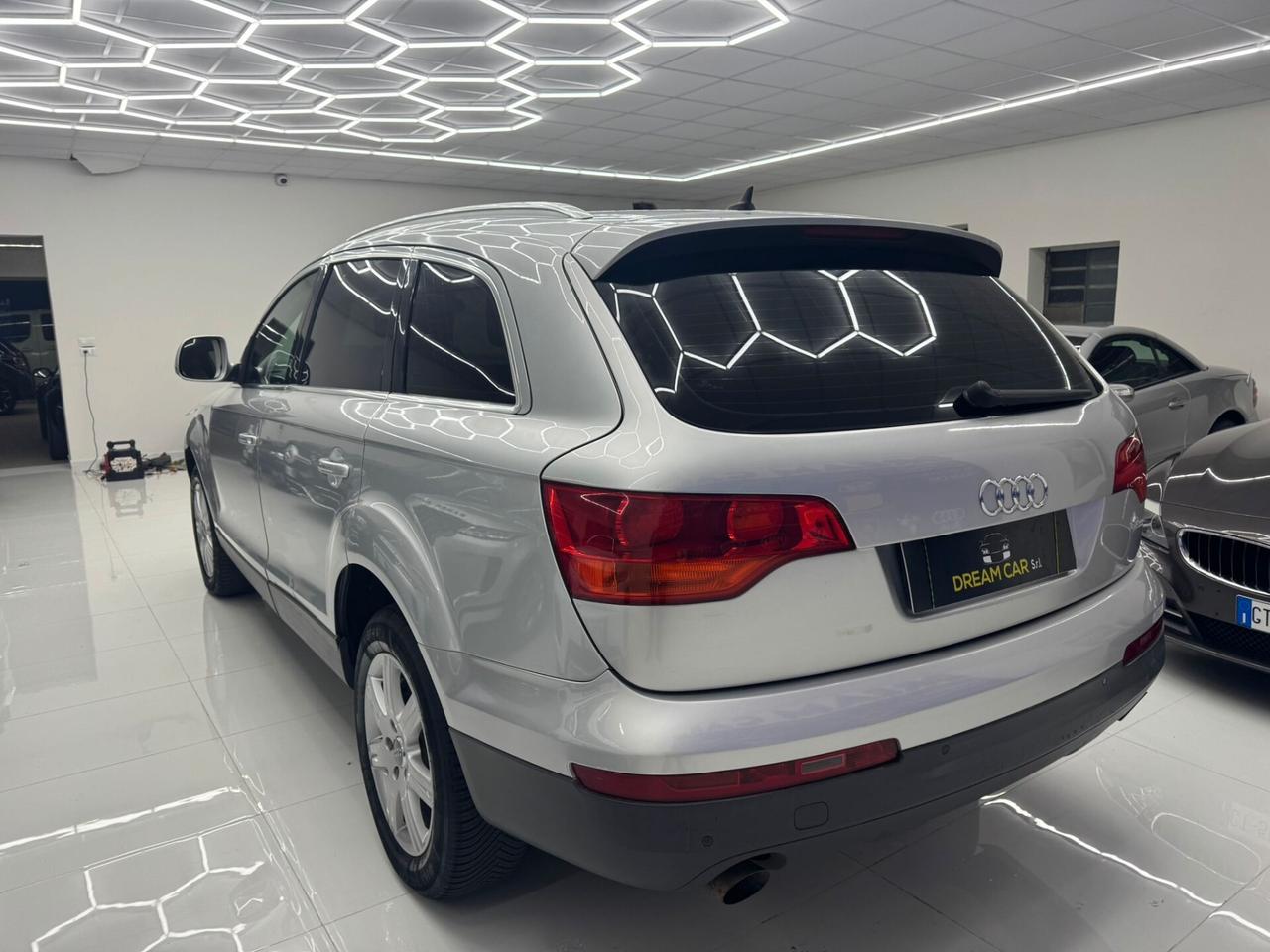 Audi Q7 3.0 V6 232Cv -DIESEL