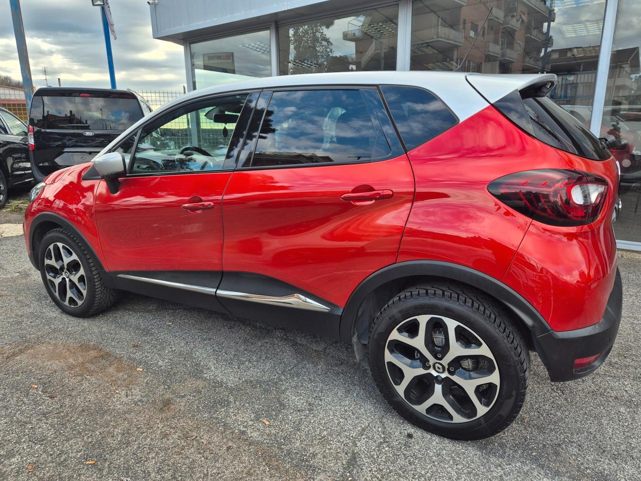 Renault Captur dCi 8V 110 CV Start&Stop Energy Initiale Paris