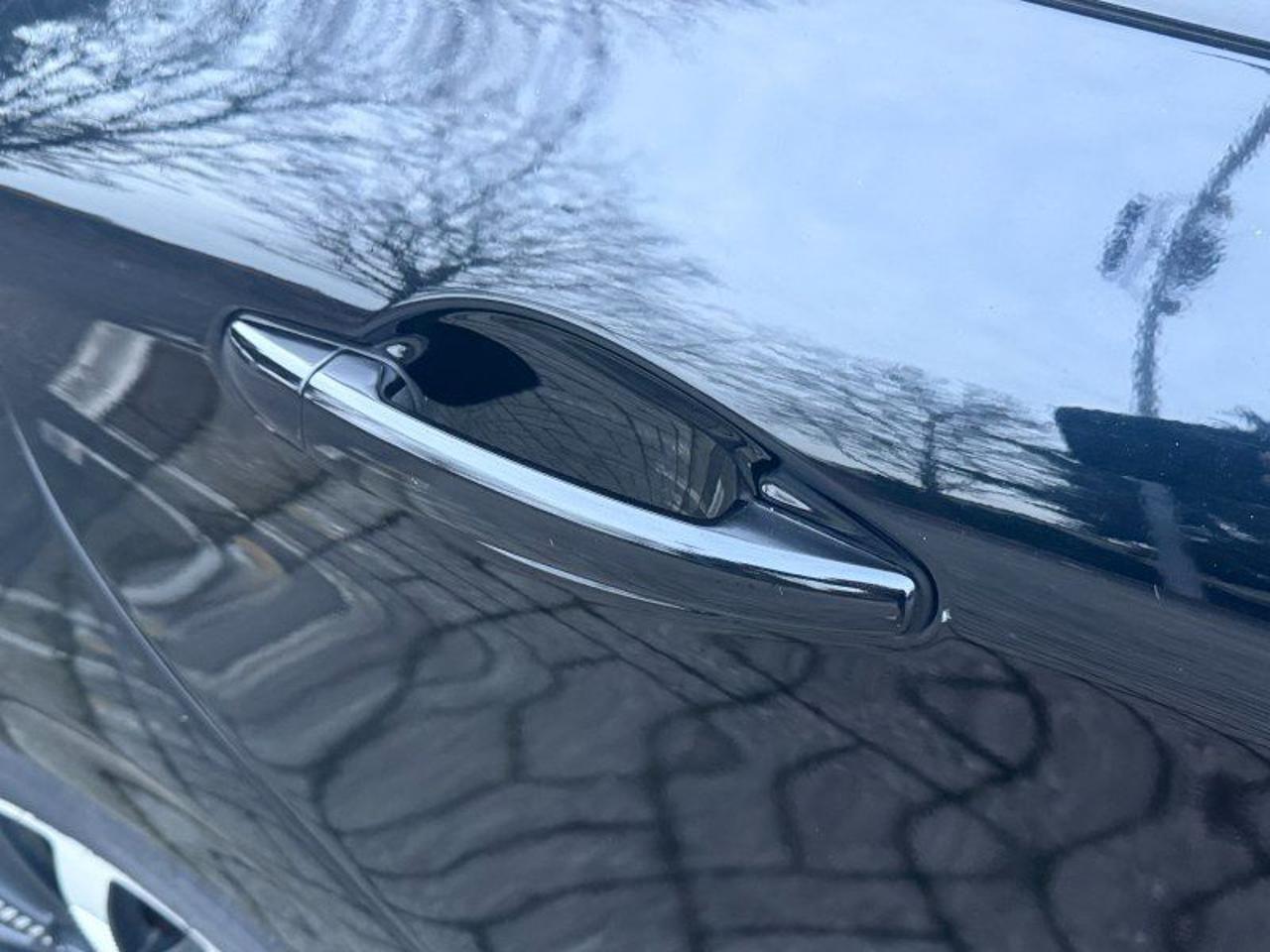 Peugeot 208 BlueHDi 100 S&S 5 porte Signature