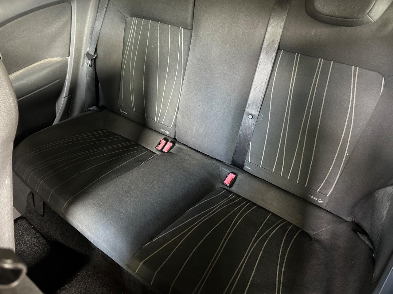 Opel Corsa NEOPATENTATI UNICOPROPRIETARIO