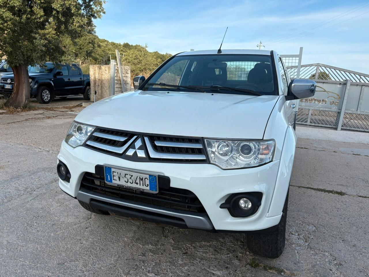 Mitsubishi L200 CLUB CAB 2.5 Did 178 cv