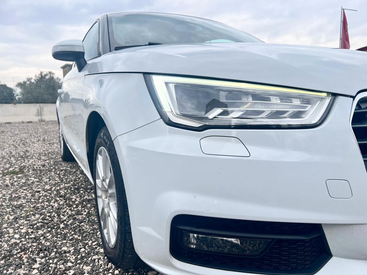 Audi A1 1.4 TDI ultra Metal plus