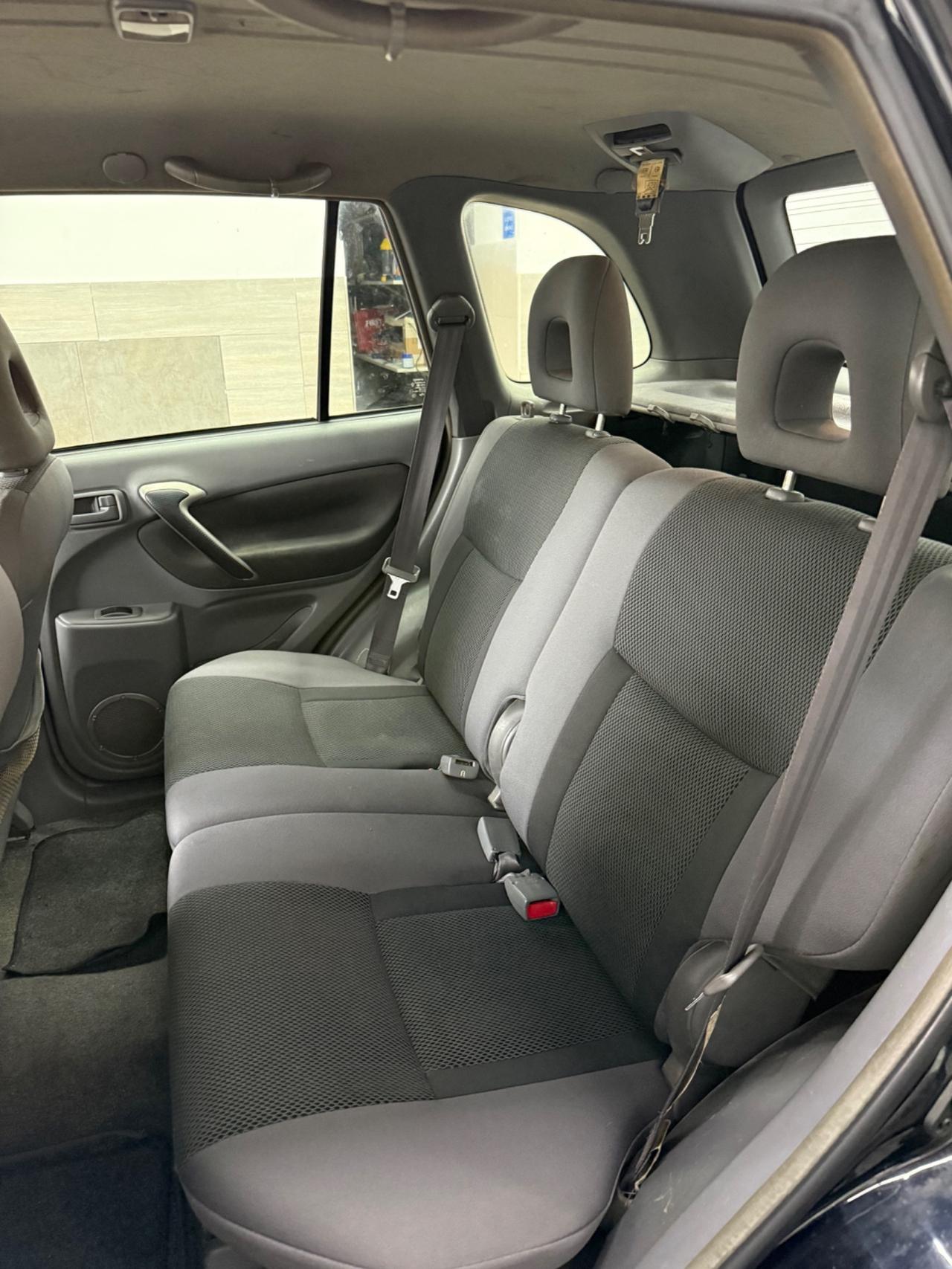 Toyota RAV 4 RAV4 2.0 16V cat 5 porte Sol