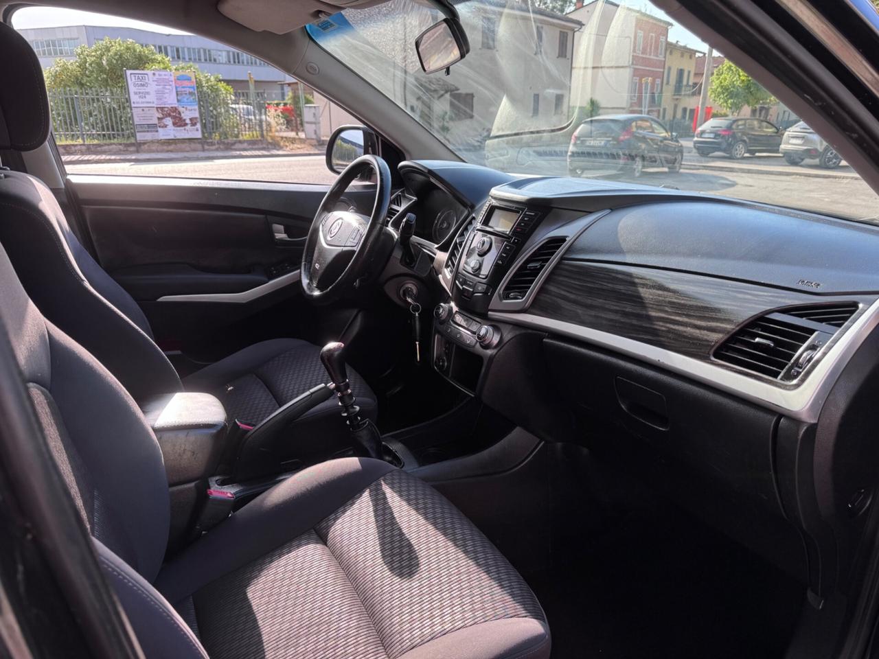 Ssangyong Korando 2.2 Diesel AWD MT Plus