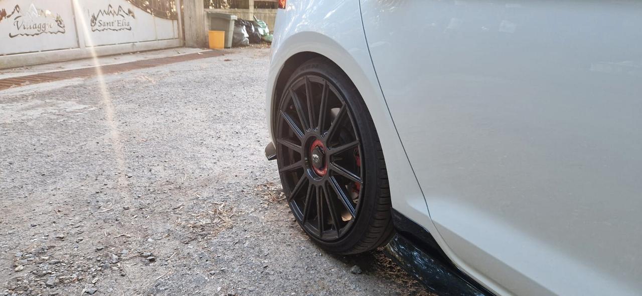 Volkswagen Golf GTI Performance 2.0 245 CV TSI DSG 5p. BMT