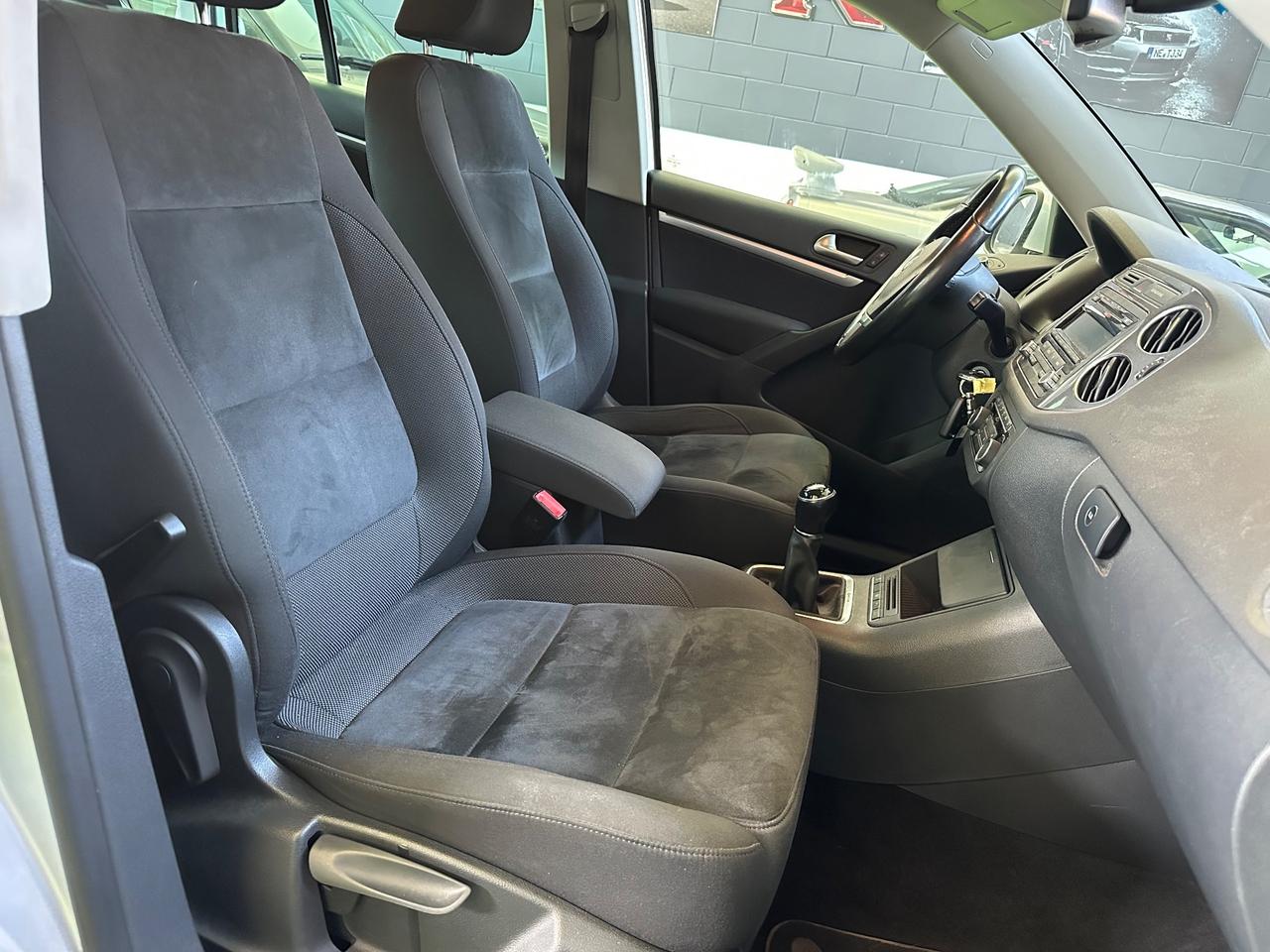 Vw Tiguan 2.0 TDI 140 CV 4MOTION Sport Restyling