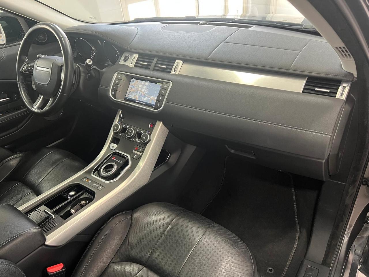 Land Rover Range Evoque 2.0 TD4 180 CV 5p. Autobiography