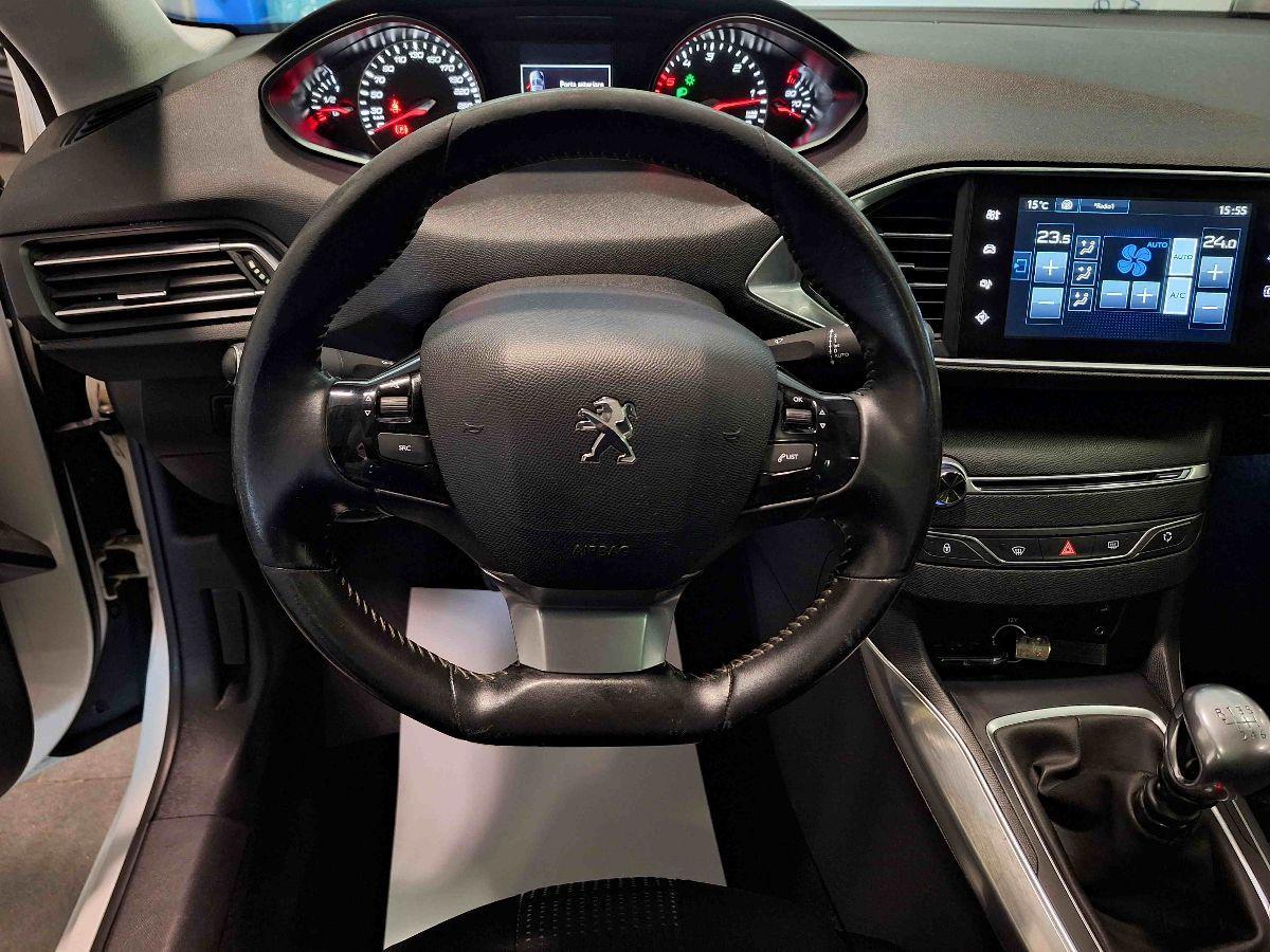 PEUGEOT 308 SW 1.6 bluehdi GT Line 120cv - TETTO PANORAMICO - VETRI SC. GARANZIA