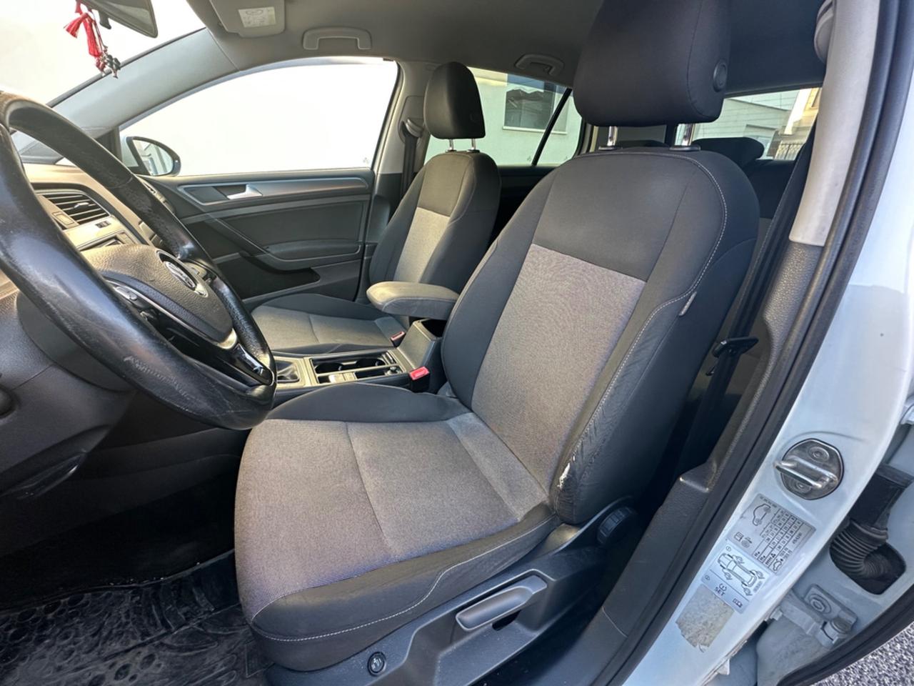 Volkswagen Golf 2.0 TDI 5p. Highline BlueMotion Technology