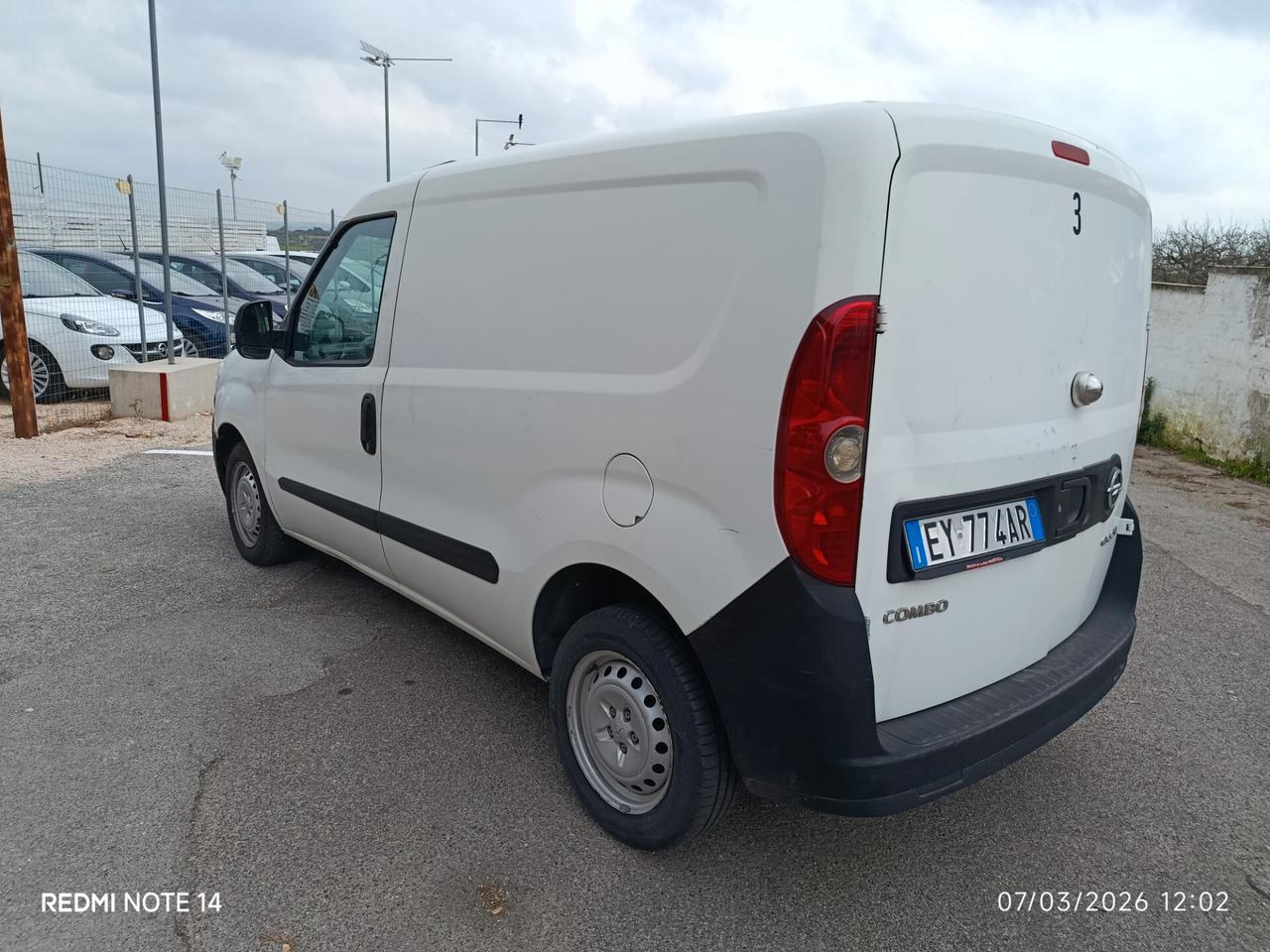 Opel Combo 1.3 CDTi 90CV ecoFLEX PC-TN Club N1