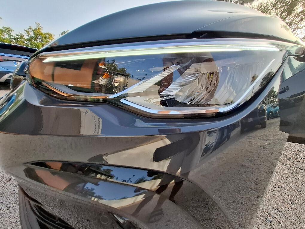 VOLKSWAGEN GOLF 1.5 TSI 130CV R-LINE