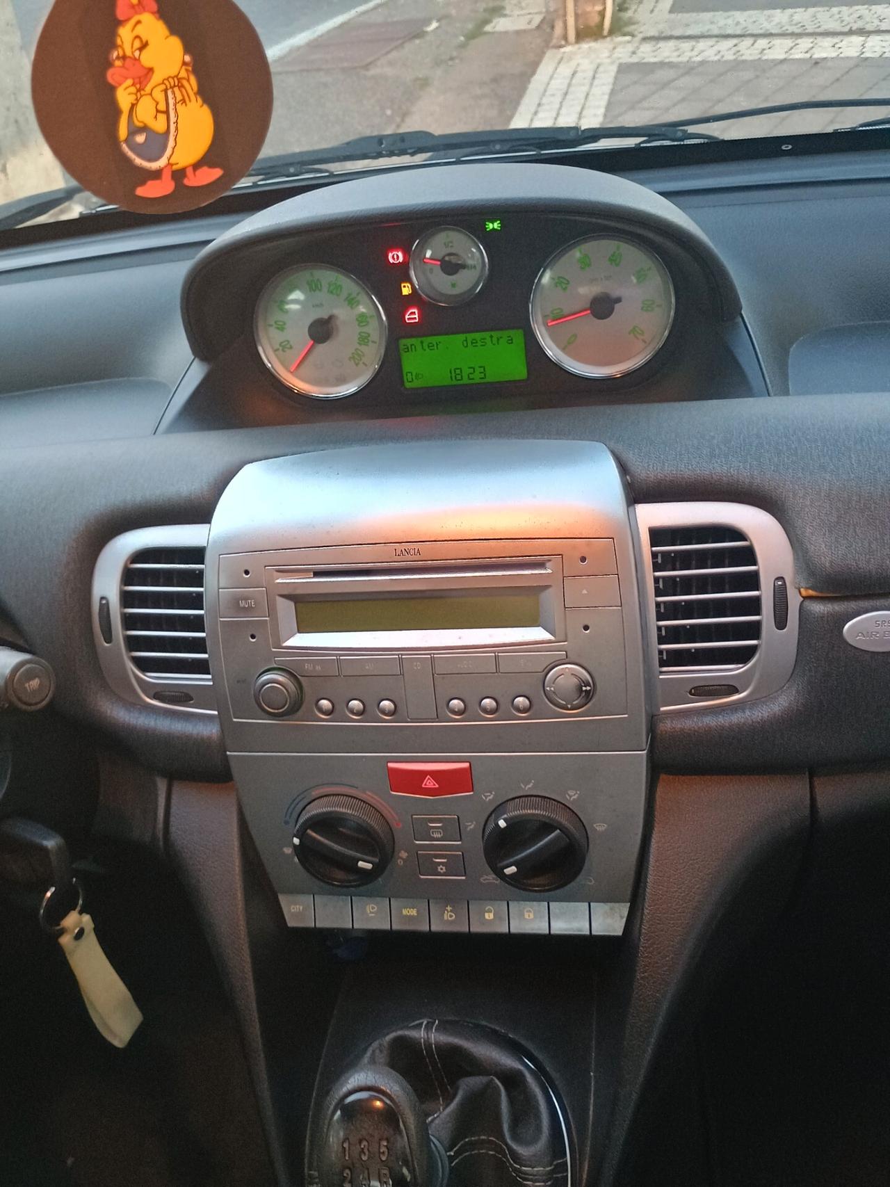 Lancia Ypsilon 1.2 Oro