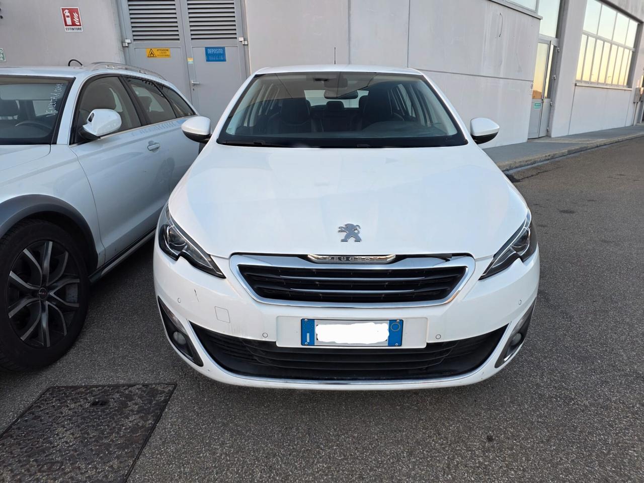 Peugeot 308 PureTech Turbo 130 S&S Allure