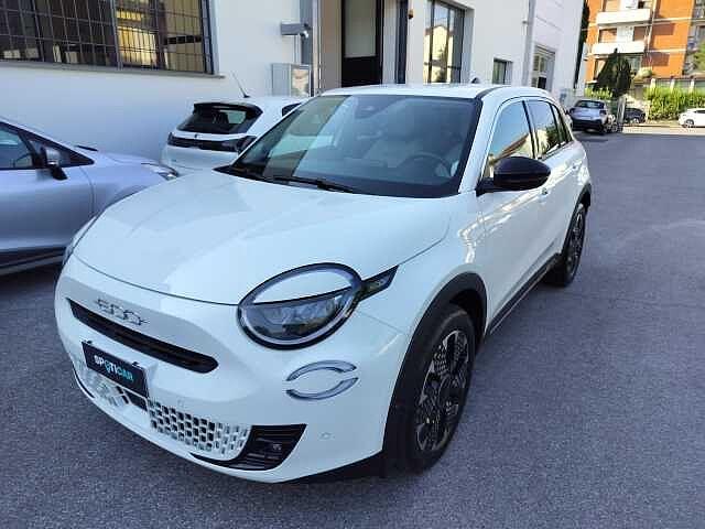 Fiat 600 Hybrid Hybrid 110 CV DCT MHEV La Prima