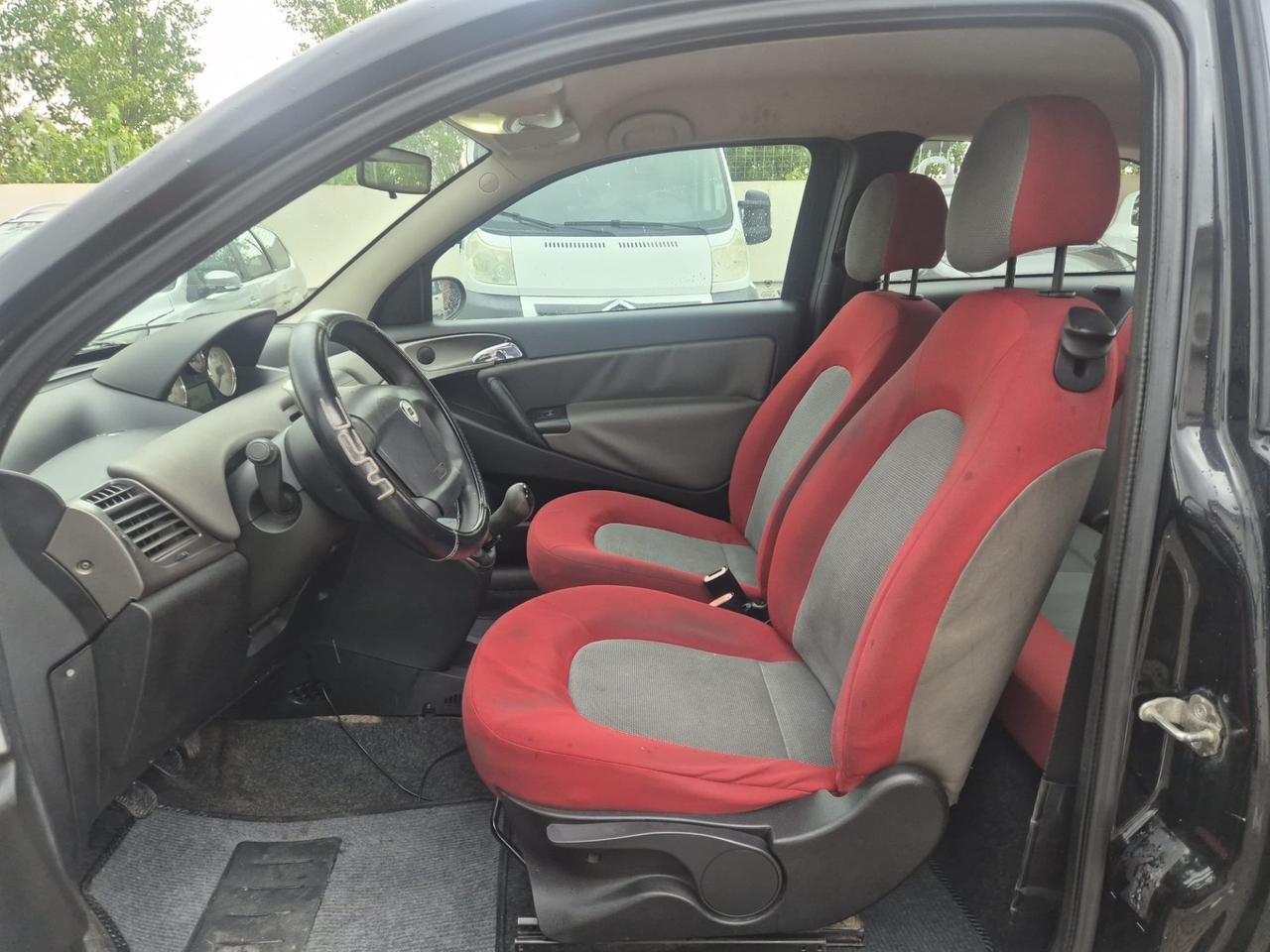 Lancia Ypsilon 1.3 Multijet 16V Argento