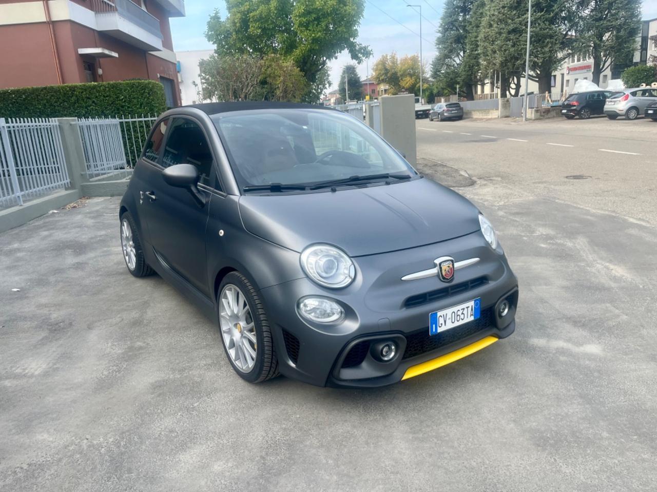 Abarth 595 C 1.4 Turbo T-Jet 180 CV Competizione