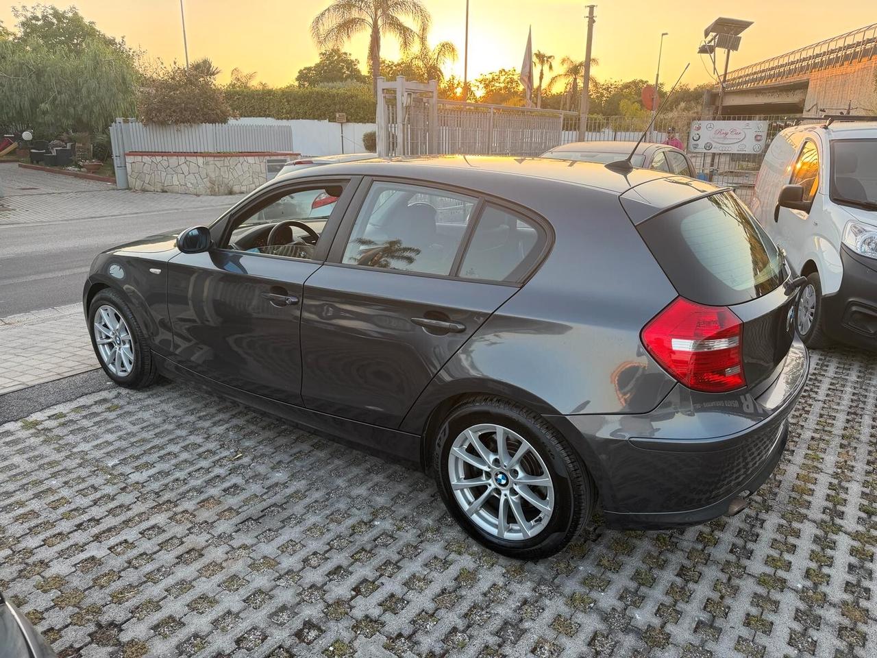 Bmw 118 118d cat 5 porte Attiva DPF-2007