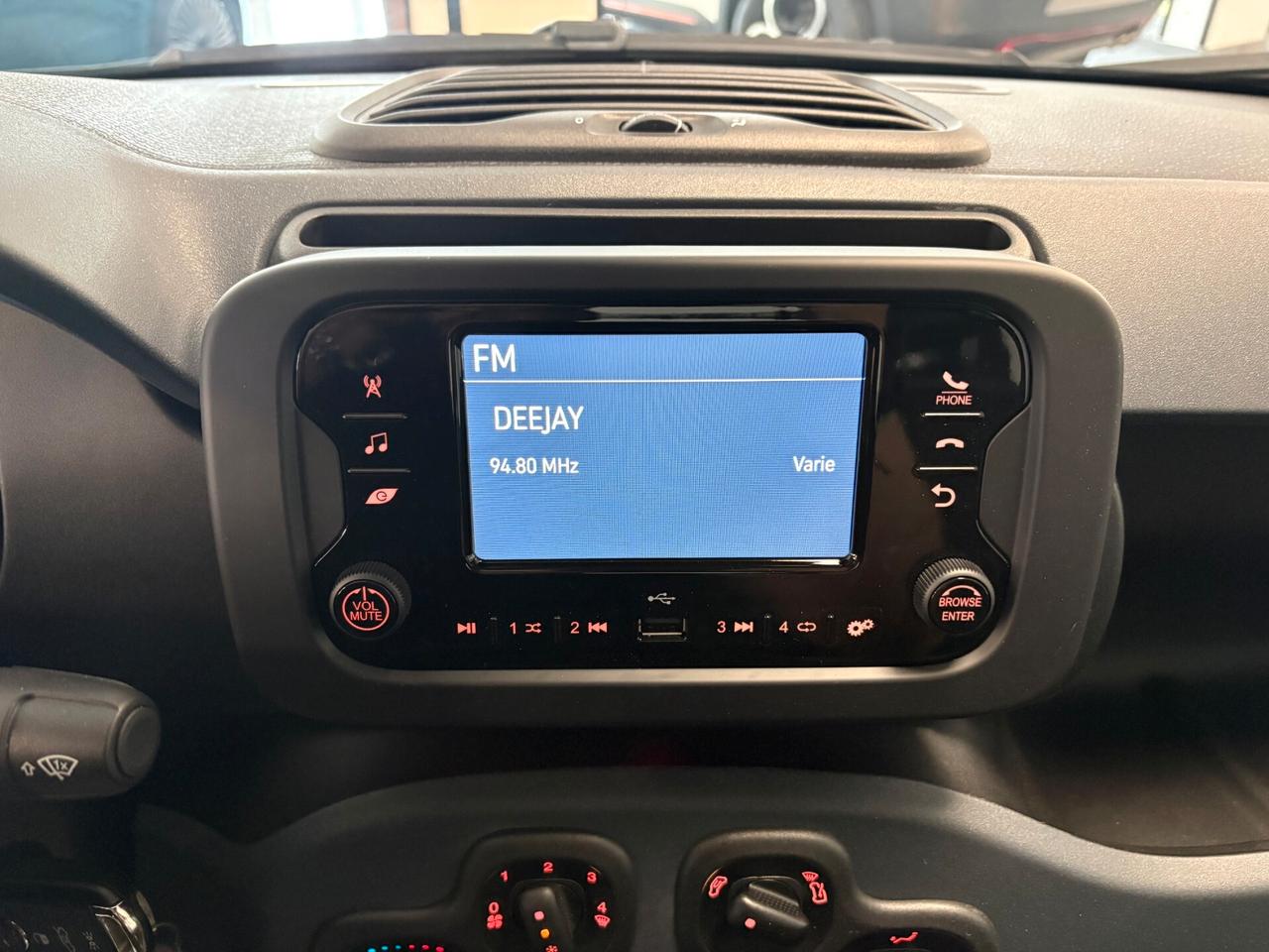 Fiat Panda icon Pandina 1.0 Hybrid 5 posti