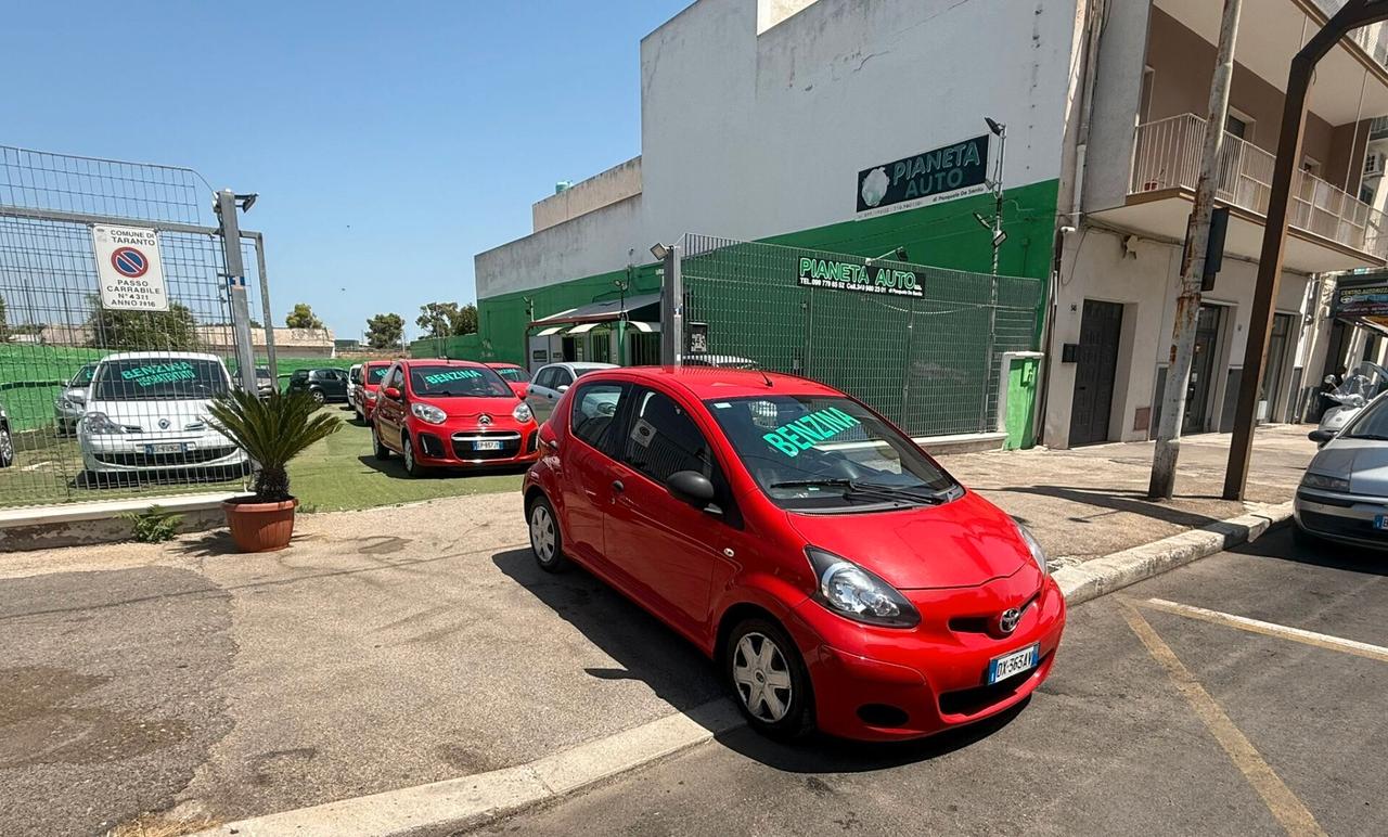 Toyota Aygo 1.0 12V VVT-i 5 porte