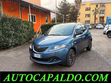Lancia Ypsilon 1.0 Hybrid "Silver