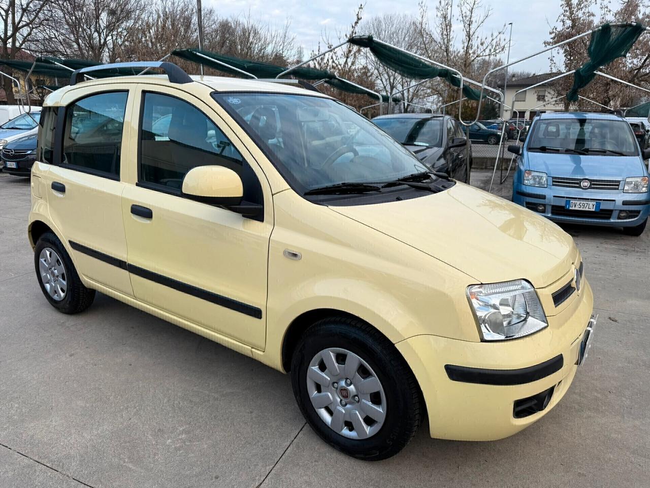 Fiat Panda 1.2 BENZINA neo-pat 5 POSTI