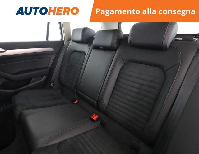 VOLKSWAGEN Passat Variant 2.0 TDI DSG Executive BlueMotion Tech.