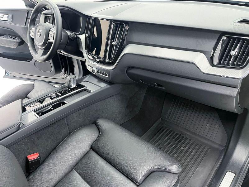 Volvo XC60 B4 (d) 197CV AWD AUT PLUS DARK